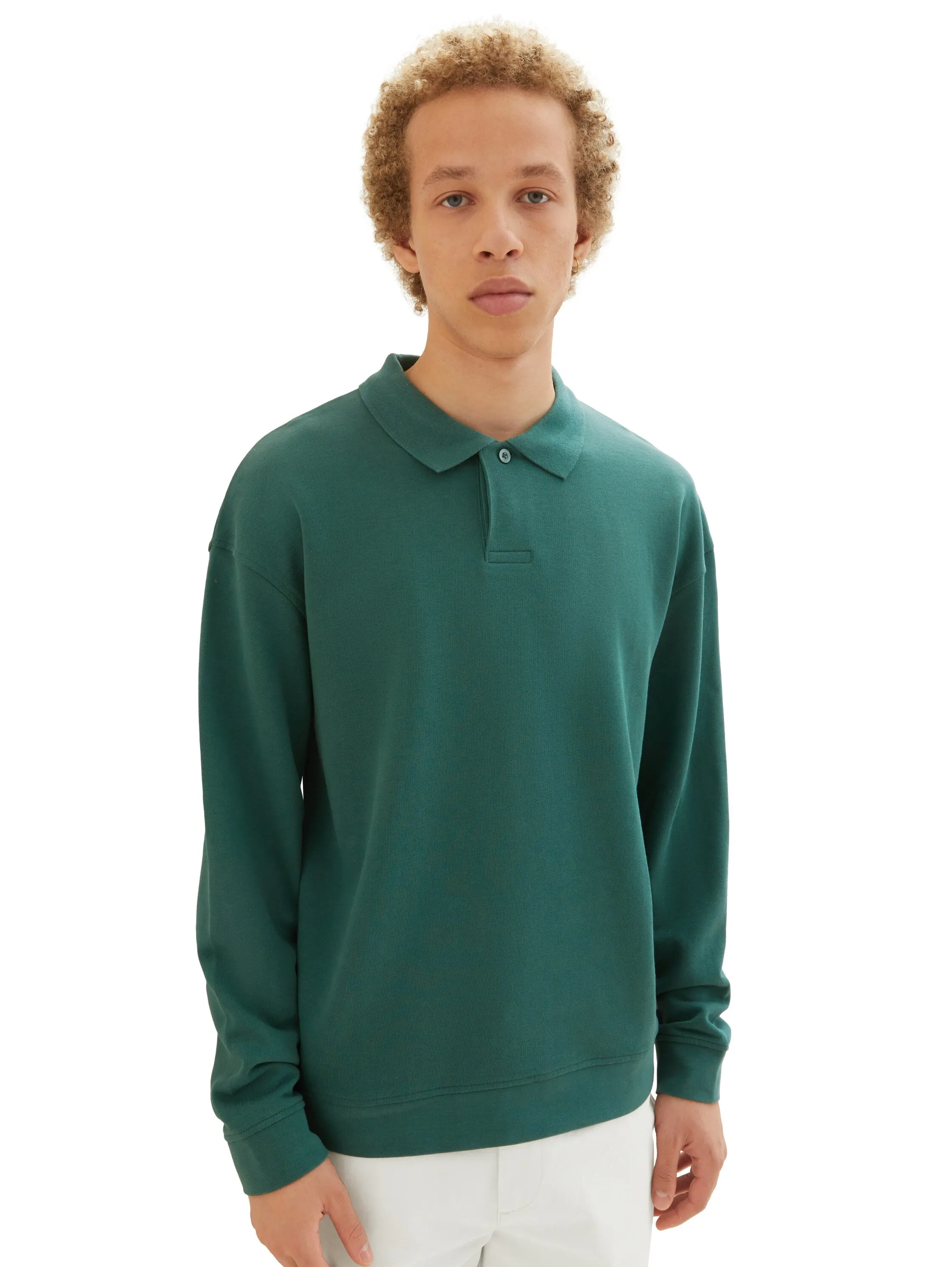 RELAXED SWEATER WITH COLLAR